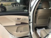 Bán Toyota Venza 2.7 AT đời 2010, màu trắng, xe nhập, 845tr