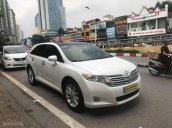 Bán Toyota Venza 2.7 AT đời 2010, màu trắng, xe nhập, 845tr