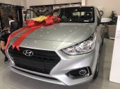 Bán Hyundai Accent 2018, màu bạc, đưa trước chỉ 5% xe, hỗ trợ hồ sơ khó