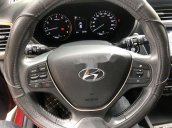 Cần bán xe Hyundai i20 Active sản xuất năm 2017, màu đỏ như mới