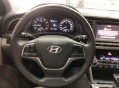 Bán Hyundai Elantra 1.6AT đời 2017, màu trắng, 624 triệu