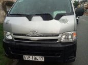 Cần bán Toyota Hiace sản xuất năm 2014, màu xám, giá tốt