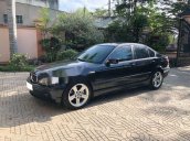 Cần bán BMW 3 Series 325I đời 2004, màu đen còn mới, giá chỉ 276 triệu