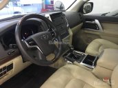 Bán Toyota Land Cruiser VX năm sản xuất 2016, màu trắng, nhập khẩu nguyên chiếc