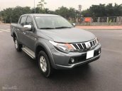 Cần bán xe Mitsubishi Triton 2.5MT 2015, số sàn, màu xám bạc