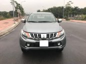 Cần bán xe Mitsubishi Triton 2.5MT 2015, số sàn, màu xám bạc