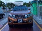 Cần bán Nissan Navara VL 300 đời 2017, màu vàng, nhập khẩu nguyên chiếc, giá tốt