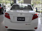 Cần bán xe Toyota Vios đời 2018, màu bạc