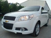 Bán ô tô Chevrolet Aveo MT năm sản xuất 2018, màu trắng