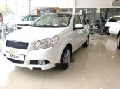 Cần bán gấp Chevrolet Aveo đời 2018, màu trắng, giá tốt