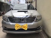 Cần bán gấp Toyota Fortuner sản xuất 2016, màu bạc giá cạnh tranh