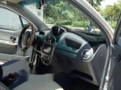 Cần bán Chevrolet Spark sản xuất 2008, màu bạc xe gia đình, giá tốt