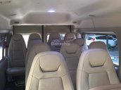 Bán Ford Transit Luxury đời 2018, màu bạc,