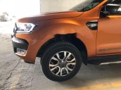 Chính chủ bán xe Ford Ranger Wildtrak sản xuất năm 2016, màu cam