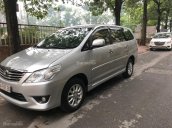 Bán Toyota Innova 2.0G - AT sản xuất 2013 màu bạc, biển Hà Nội tư nhân chính chủ