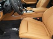 Cần bán BMW X6 năm sản xuất 2017, màu trắng, nhập khẩu