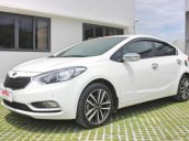 Bán Kia K3 1.6 số tự động đời 2016, màu trắng, 549 triệu