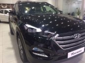 Cần bán xe Hyundai Tucson đời 2018, màu trắng, giá tốt