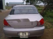 Cần bán Kia Spectra đời 2005, màu bạc, 120 triệu