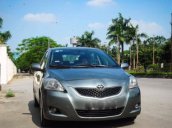 Gia đình em cần bán xe Yaris 2010 nhập Nhật 1.3