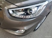 Cần bán Hyundai Accent sản xuất 2014, màu vàng, nhập khẩu