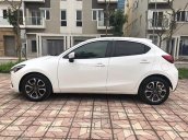 Bán Mazda 2 Hatchback sản xuất 2017 màu trắng, lắp ráp trong nước