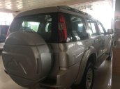 Bán xe Ford Everest 2009 xe gia đình, giá tốt