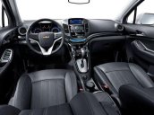 Bán ô tô Chevrolet Orlando sản xuất 2018, màu bạc giá tốt