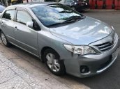 Bán xe Toyota Corolla Altis đời 2011, màu bạc còn mới