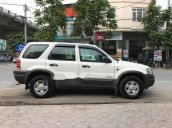 Cần bán xe Ford Escape AT XLT 3.0 sản xuất năm 2003, màu trắng 