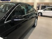 Bán Volkswagen Passat Bluemotion 1.8L TSI, giao ngay, hỗ trợ vay 80% giá trị xe