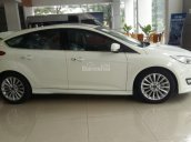 Bán Ford Focus 1.5 Ecoboost 2018, xã hàng thấp hơn giá vốn