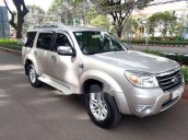 Cần bán xe Ford Everest đời 2010, màu bạc còn mới, giá tốt