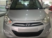 Cần bán gấp Hyundai Grand i10 1.1MT sản xuất 2013, màu bạc  