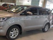 Thu mua xe cũ Toyota Innova 2017 MT, giá 720tr, có thương lượng, 32000km, BH đến 2020