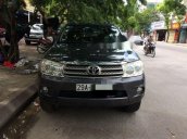 Bán Toyota Fortuner 2010 xe gia đình, giá 645tr