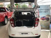 Bán Chevrolet Spark LS đời 2018, màu trắng, 359 triệu