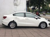 Cần bán Kia Rio đời 2017, màu trắng, xe nhập chính chủ