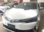 Cần bán lại xe Toyota Corolla altis sản xuất 2018, màu trắng, giá tốt