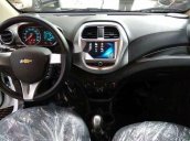 Cần bán Chevrolet Spark 2018, màu đỏ, 319tr