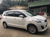 Cần bán xe Suzuki Ertiga sản xuất 2015, màu trắng