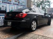 Cần bán Chevrolet Cruze năm 2015, màu đen giá chỉ 495tr, mới 90%