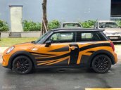 Cần bán xe Mini Cooper sản xuất năm 2014, màu vàng, xe nhập