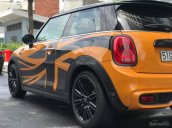 Cần bán xe Mini Cooper sản xuất năm 2014, màu vàng, xe nhập