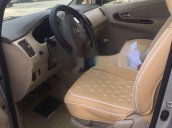 Cần bán Toyota Innova 2006, màu bạc còn mới, giá tốt