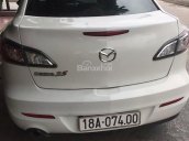 Cần bán Mazda 3 năm sản xuất 2014, màu trắng