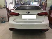 Cần bán xe Kia Cerato 1.6 AT đời 2016, màu trắng, giá tốt