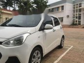 Cần bán Hyundai Grand i10 đời 2014, màu trắng, nhập khẩu nguyên chiếc xe gia đình, giá chỉ 260 triệu