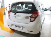 Cần bán xe Chevrolet Spark đời 2018, màu trắng