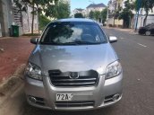 Cần bán Daewoo Gentra sản xuất 2010, màu bạc còn mới, 230 triệu